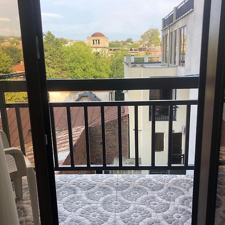 The Best Apartment Кутаиси Экстерьер фото